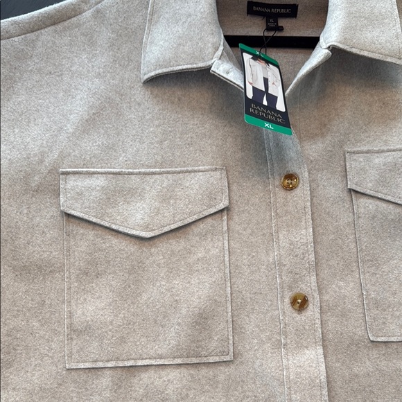 Tan Utility Jacket with Oversized Fit and Shirt Collar - Picture 5 of 7